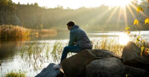 Pause before you react! Expert guide on how to control emotions and keeping intact with your relationship.