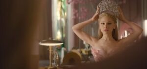 Wicked: For Good part 2 movie. Glinda changes to improve Oz