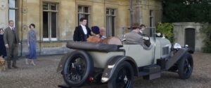 people start arriving at the Downton Abbey estate